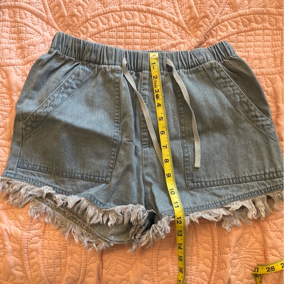 Denim Drawstring High-Waisted Cut-Off Shorts, Size M - Picture 2 of 4